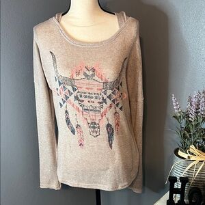 Maurices Beige Graphic Sweatshirt